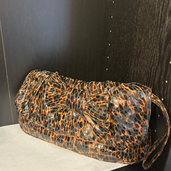 Animal print clutch - Picture 1 of 4